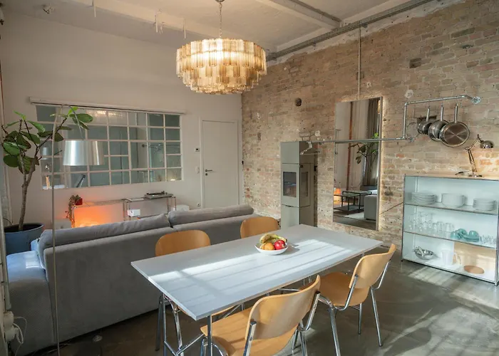 Design Loft In Prenzlauer Berg Daire Berlin